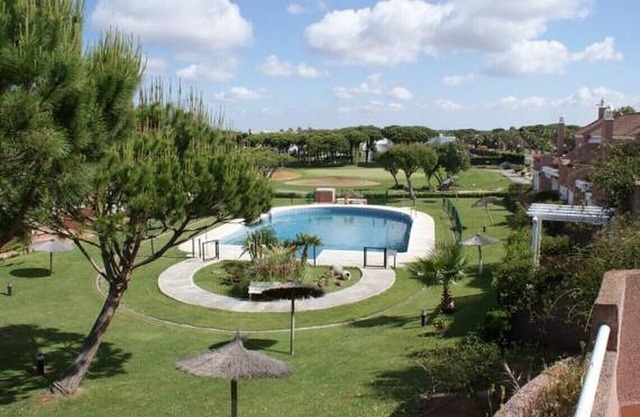 Spectacular townhouse 800 meters from La Barrosa beach