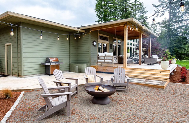 Escape to rolling fields and singing birds - Charming 3 bedroom house!