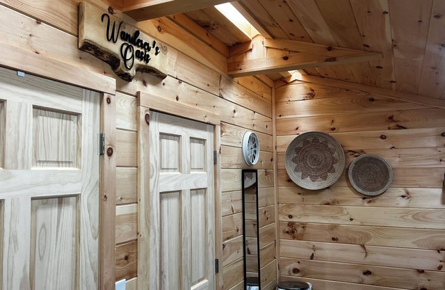 Escape to Tranquility at Wanderer's Oasis – Your Boho-Inspired Cabin Retreat