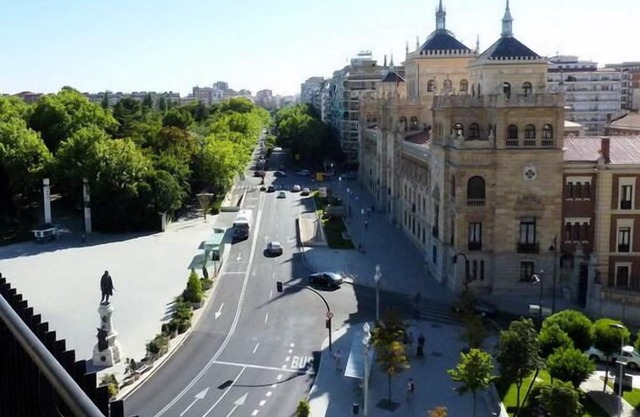 Espacios Blanco Santiago: 180m2, city center, parking included!