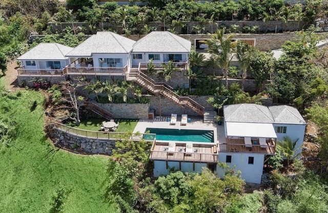 Esprit De Roche Luxury villa