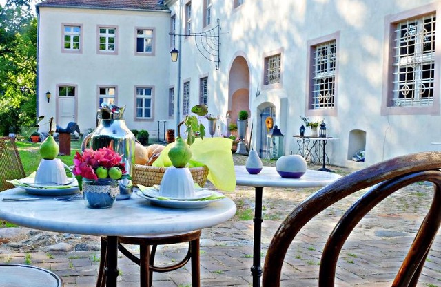 Event- Kultur & B&B Kunst Schloss Neuenhagen Übernachten im Denkmal
