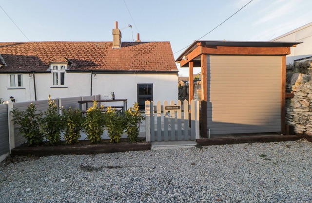 EVENTIDE, family friendly, with open fire in Plymstock