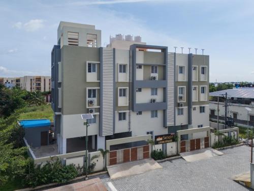 Everest Serenity Service Apartments