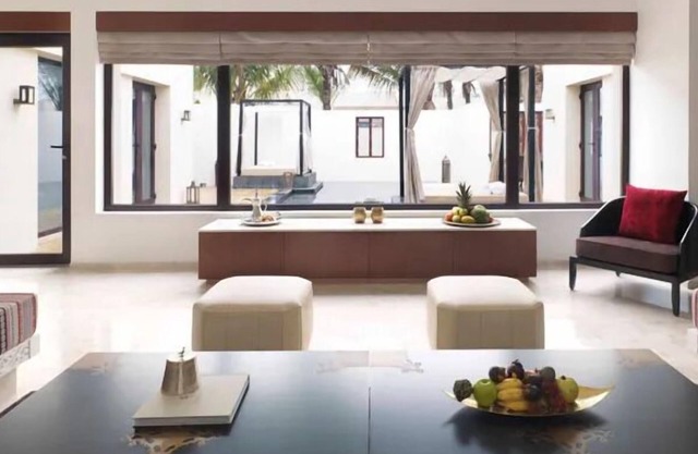 Everything You Need For The Perfect Vacation!Beachfront 2BR Villa w/Private Pool