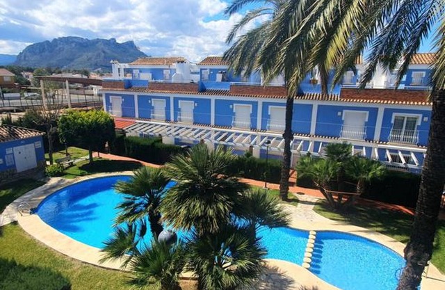 Excellent townhouse VILLAS ALFAR II with pool on the beach in Denia-Els Poblets
