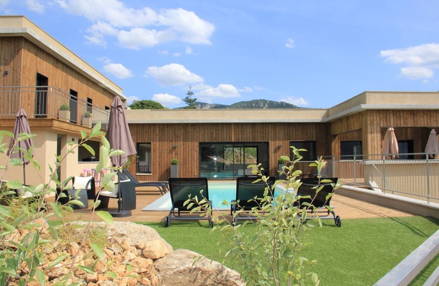 Exceptional contemporary villa in the "Gorges du Tarn"