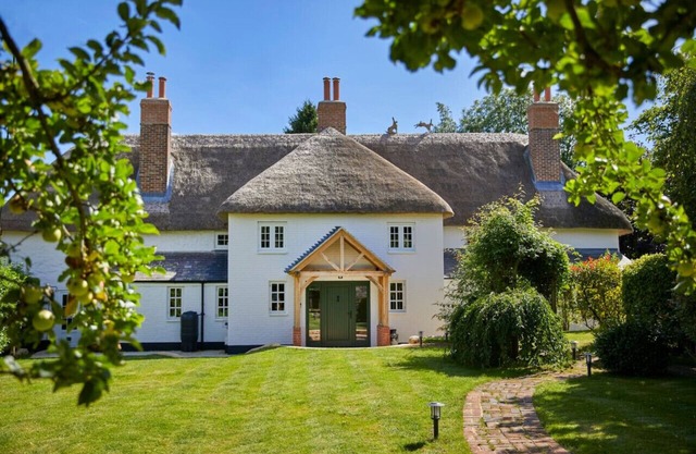 Exceptional Country Retreat in Wiltshire AONB