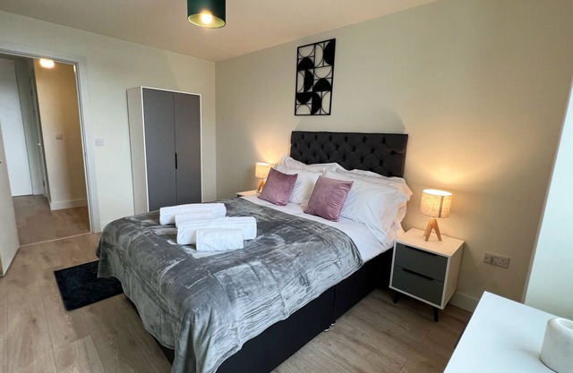 Exclusive 1 Bedroom with Study and Parking