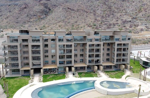 Exclusive beachfront condo by the TPC Danzante Bay