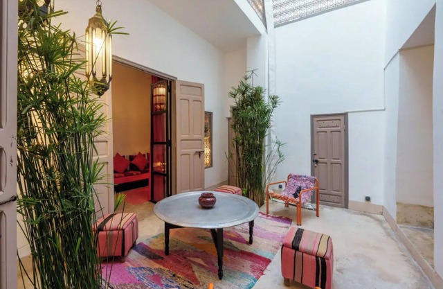 Exclusive charming riad in the heart of the medinann10 mn from Jemaa el fna