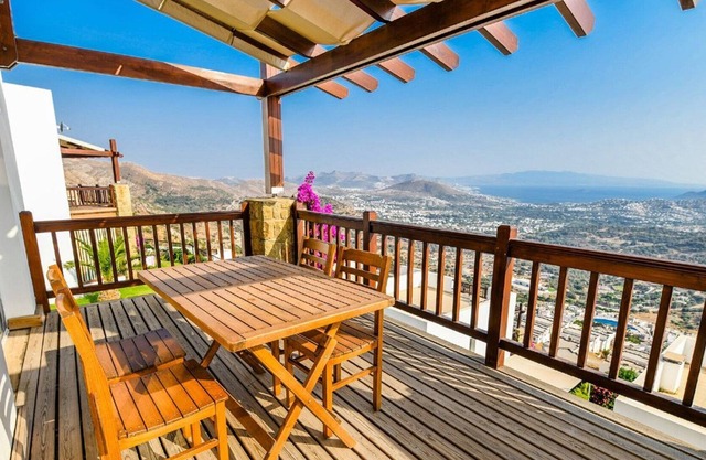 Exclusive Home with Breathtaking Views, Bodrum Apartment 1005