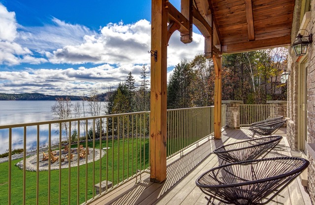 Exclusive Private Waterfront Escape for Big Groups on 4 Acres