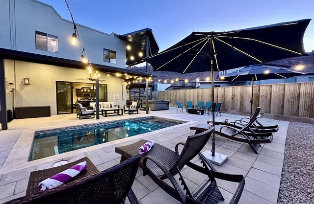 Exclusive Retreats Desert Hideaway 3 Bedroom all Suite home with Private pool #1
