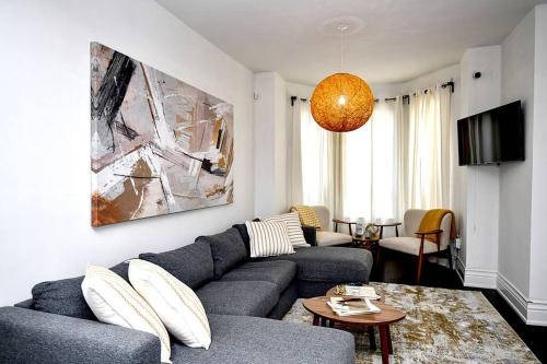 Executive Home Heart of Toronto Restyled w/Parking