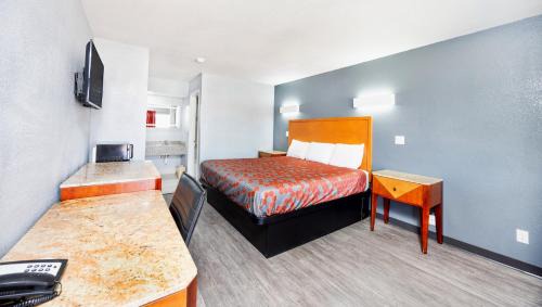 Executive Inn Hondo