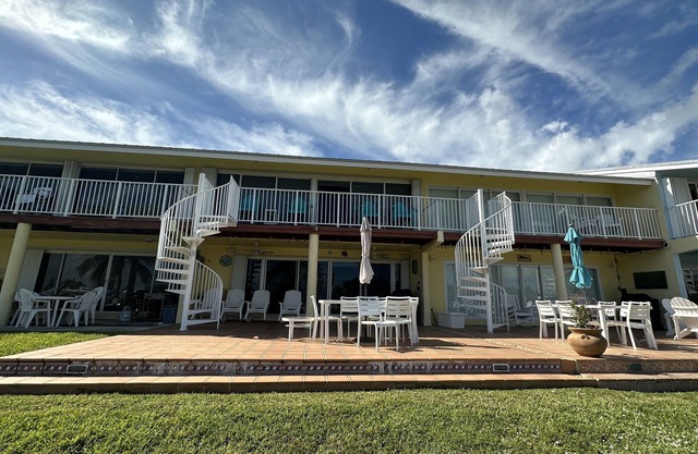 Exquisite Oceanfront Townhome!
