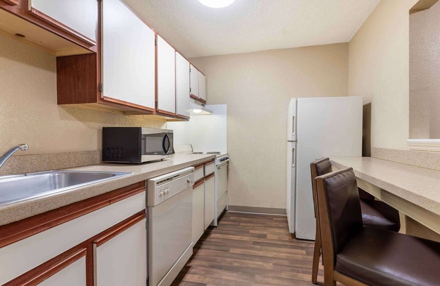 Extended Stay America Select Suites Memphis Cordova