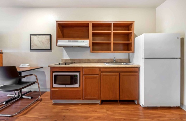 Extended Stay America Select Suites - Fayetteville - I-49