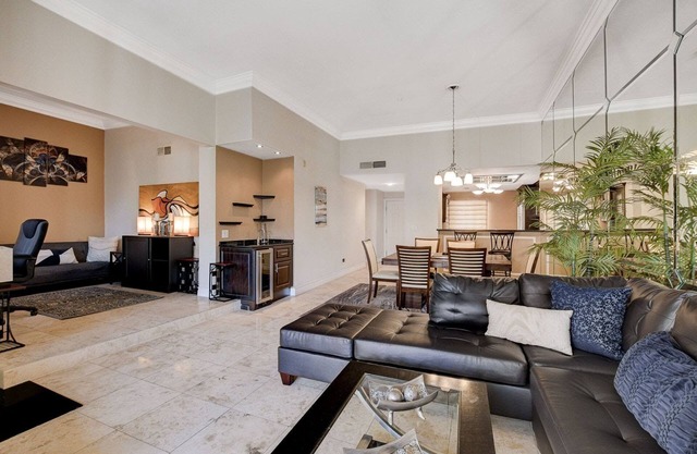 F1 Vegas Strip Resort Style 2+ Bdrm Condo 30 days