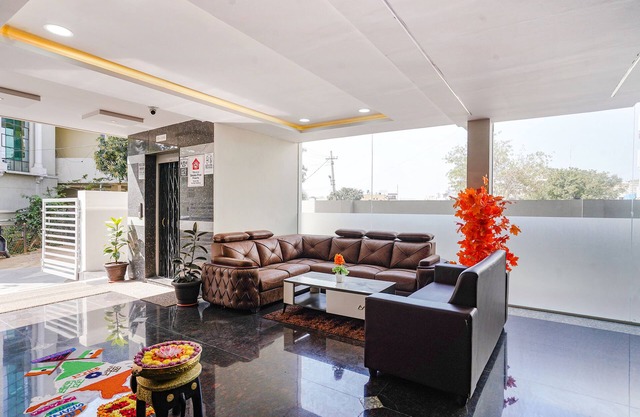 Fabhotel Lio7 Grand