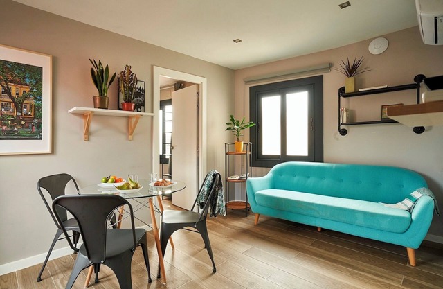 FABRA SA1 - One Bedroom Apartment, Sleeps 2