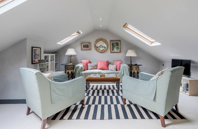 Fabulous 3-bedroom flat in beautiful Battersea