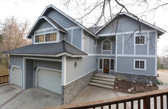 Fabulous Lake Views from all decks!