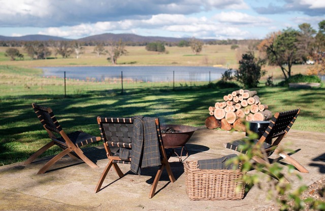 Fabulous Large home for families, friends or large groups on Butmaroo Station