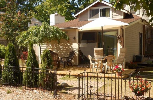 Fabulous Loft - Ideal Location for a Frankfort Get Away