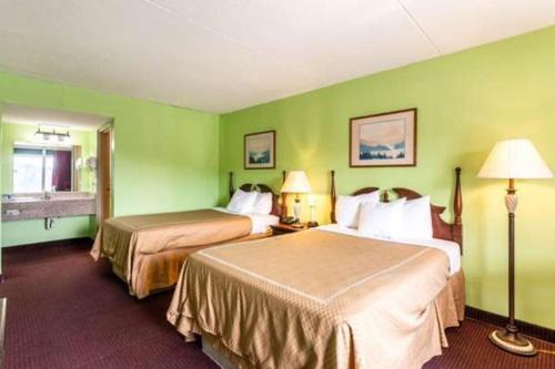 FairBridge Inn Express Mount Vernon Renfro Valley