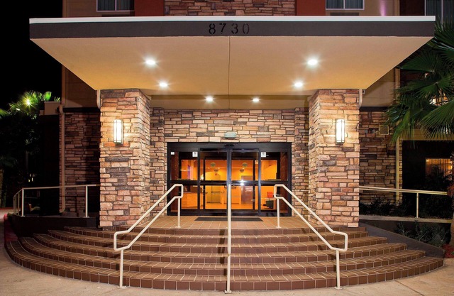 Fairfield Inn & Suites by Marriott Houston Hobby Airport.