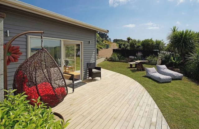 Fairview Apartments - 2 Bedroom | Stay Waiheke