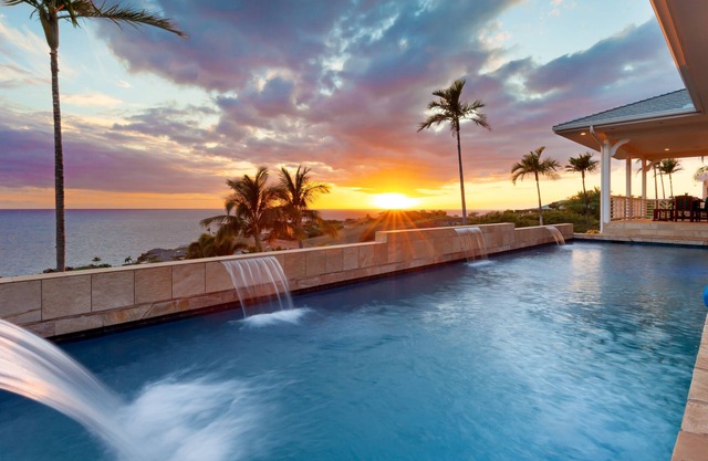 FALL 20% Off Oct/Nov'25 - Breathtaking Ocean, Coast, Volcano Views + Pool & Spa