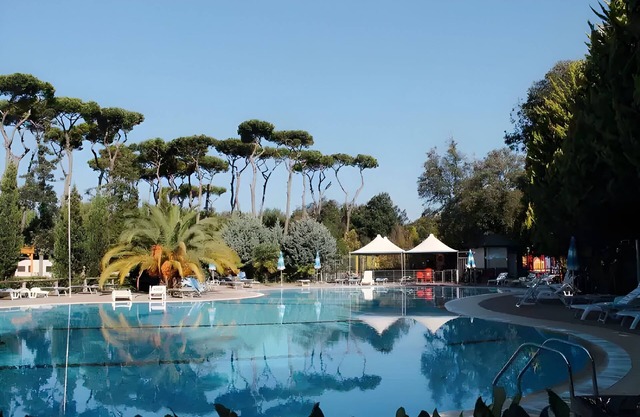 Familie Chalet in Toscane Camping aan Zee Stacaravan Mobile Home Italië