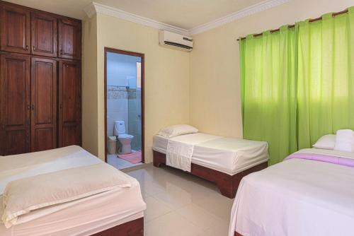 Family 3-Bed 1 Bedroom Apartment in Corales del Sur close to the Airport