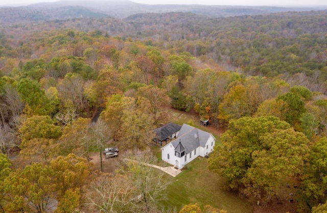Family Compound with Multiple Buildings on 15 acres