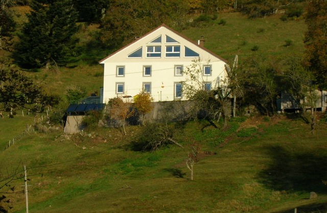 Family cottage in Cornimont with WiFi and parking