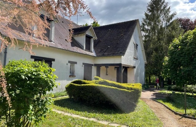 Family country house in the Chateaux de la Loire area