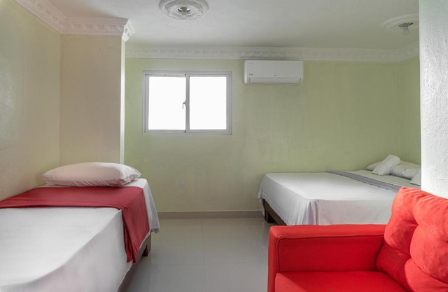 Family Double Room in Corales del Sur close to the Airport