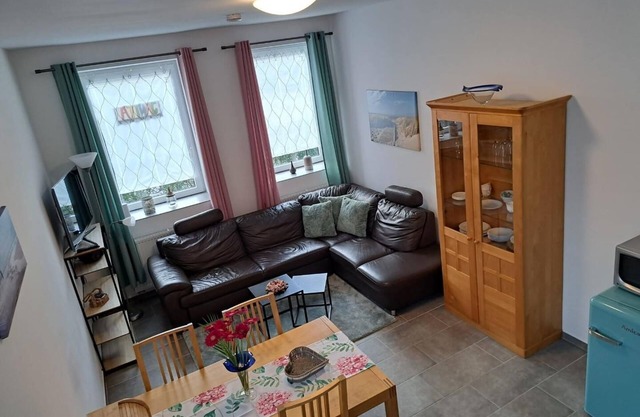 Family-friendly Janita vacation home in the countryside with modern facilities