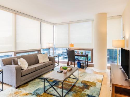 Family Friendly Apt with Gym