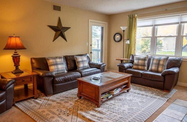 Family-Friendly Condo at Okemo w/Fireplace