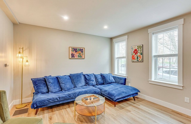 Family-Friendly Townhome w/Patio in Columbia!