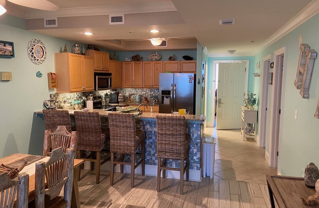 Family Friendly Beautiful Beach Front Unit!