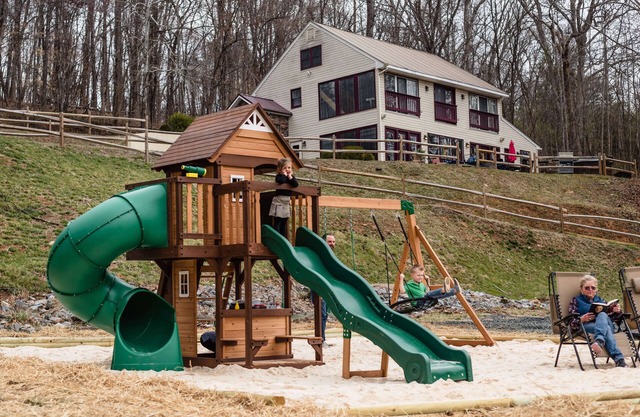 "Family-Friendly Retreat Near Downtown Lynchburg and Liberty"