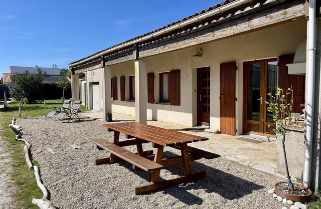 Family home in the heart of the ostreic channels