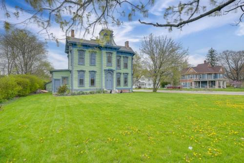 Family Home Near Franklin Historic District