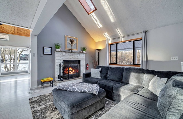 Family Home w/Hot Tub - 1 Mile to Lake, 10 miles to Ski