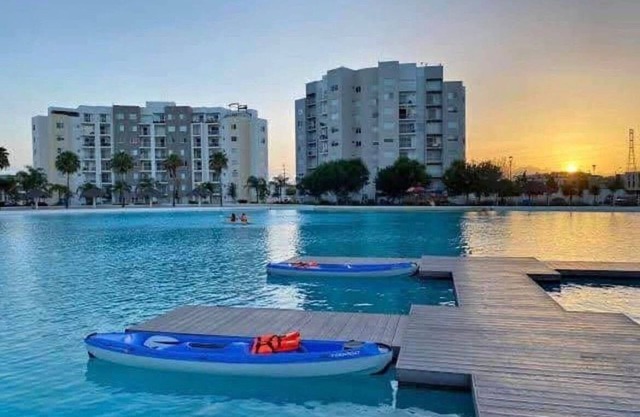 Family house with pool very close to the beaches